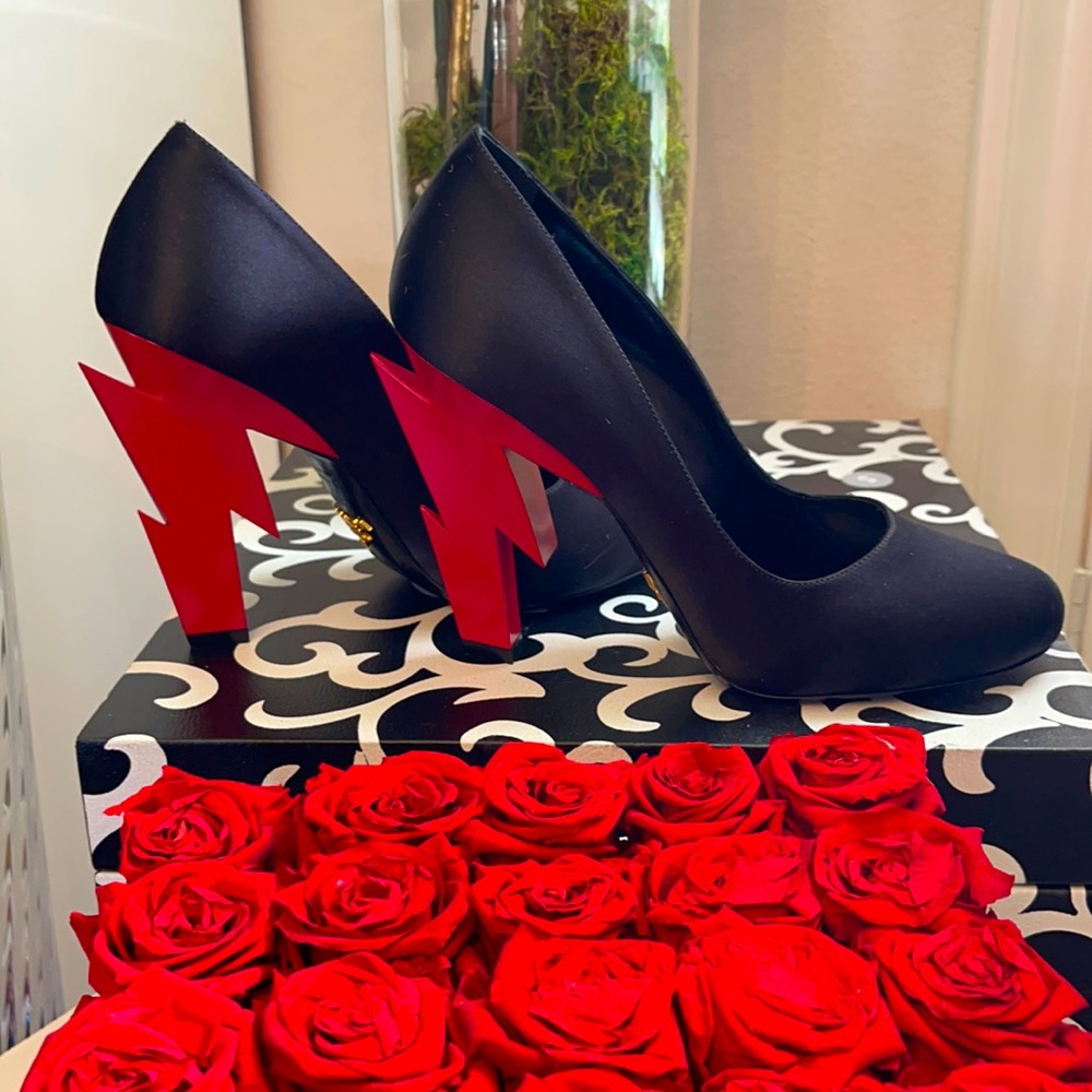 Brand New Designer Prada Heels Shoe